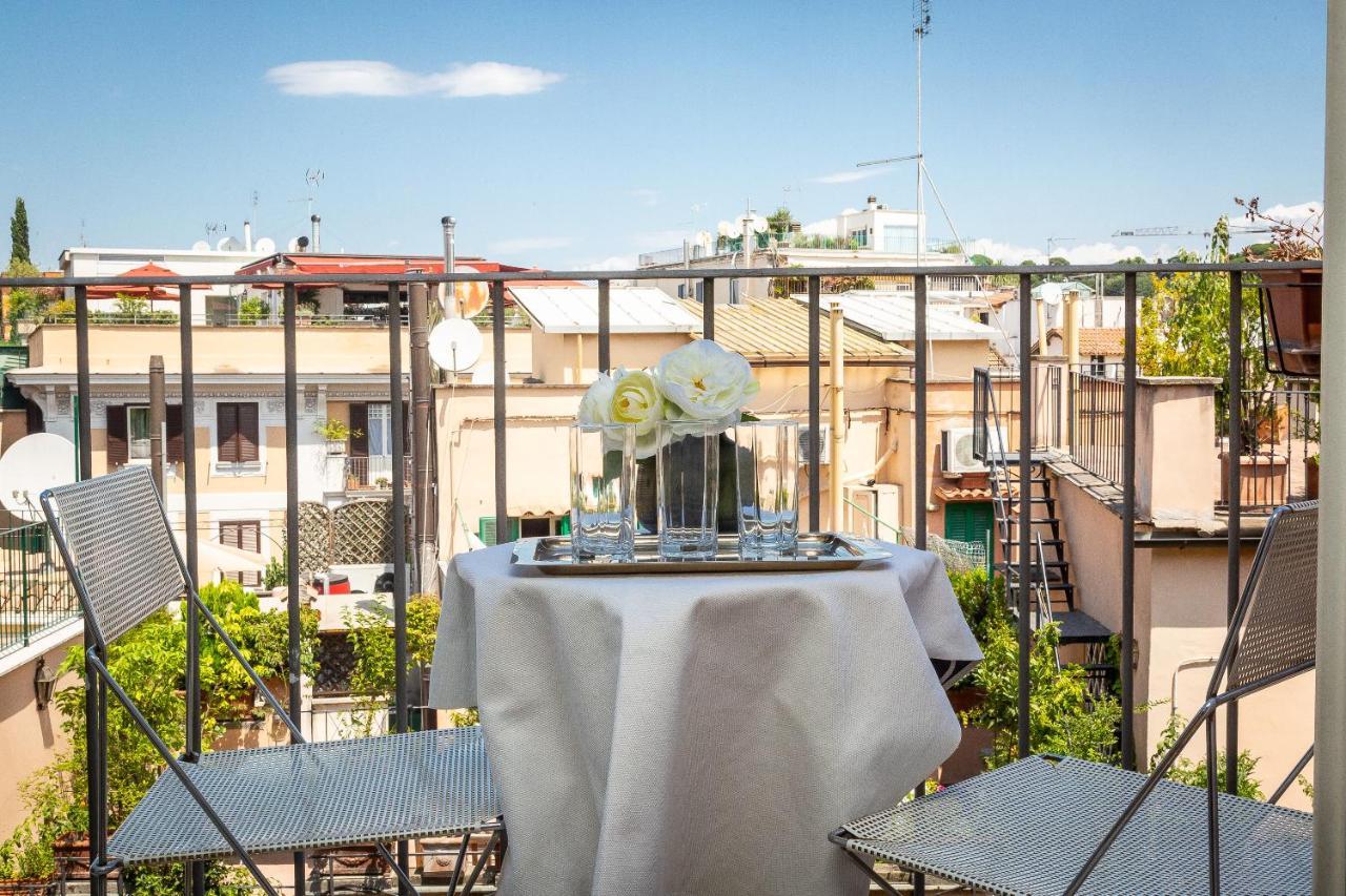 Lovely New Attic, Piazza Del Popolo! Рим Экстерьер фото